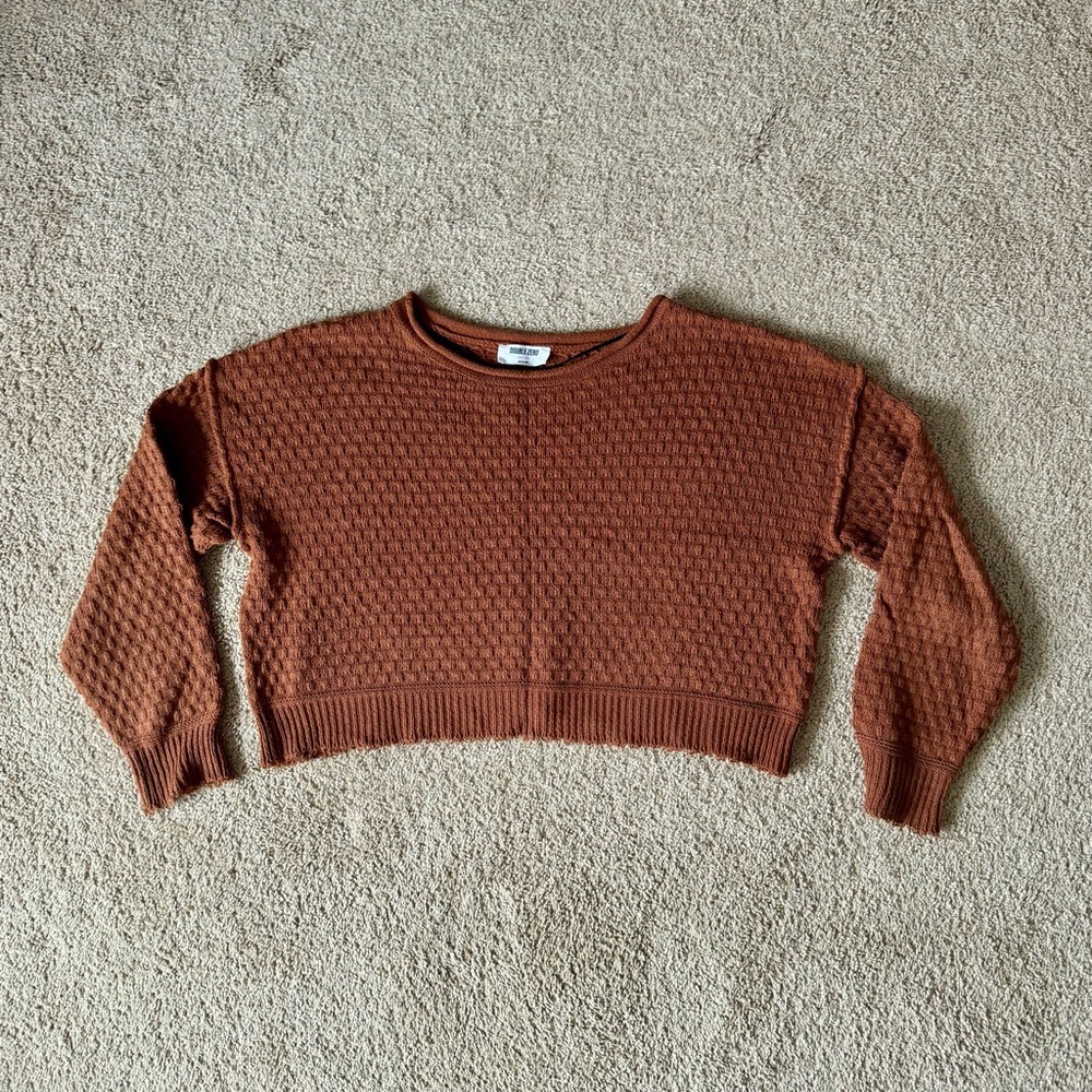 Double Zero Rust Textured Cropped Sweater - Picture 2 of 5